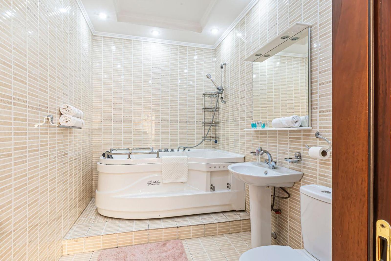 нурлы тау 258 Apartment