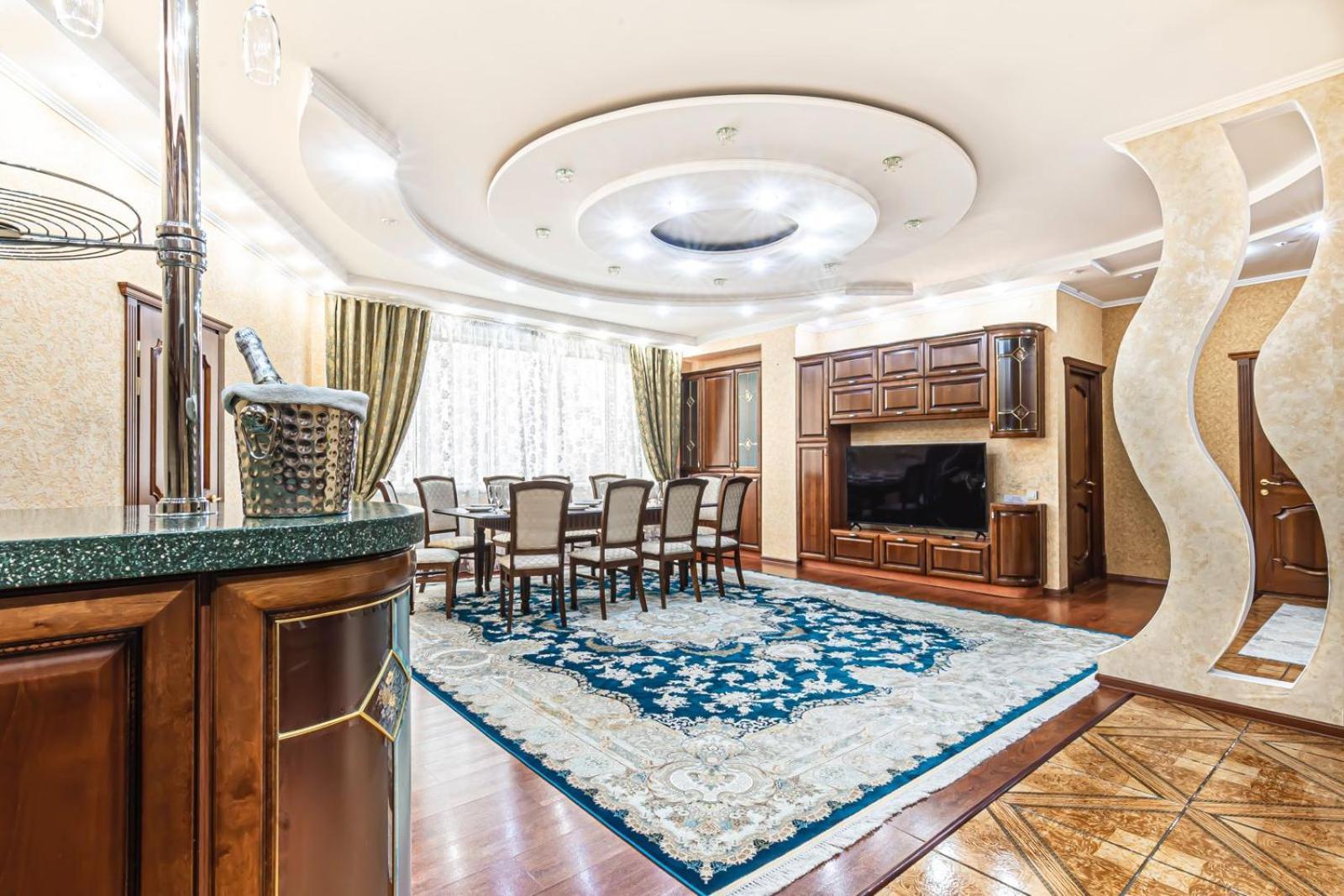 Apartment нурлы тау 258 *
