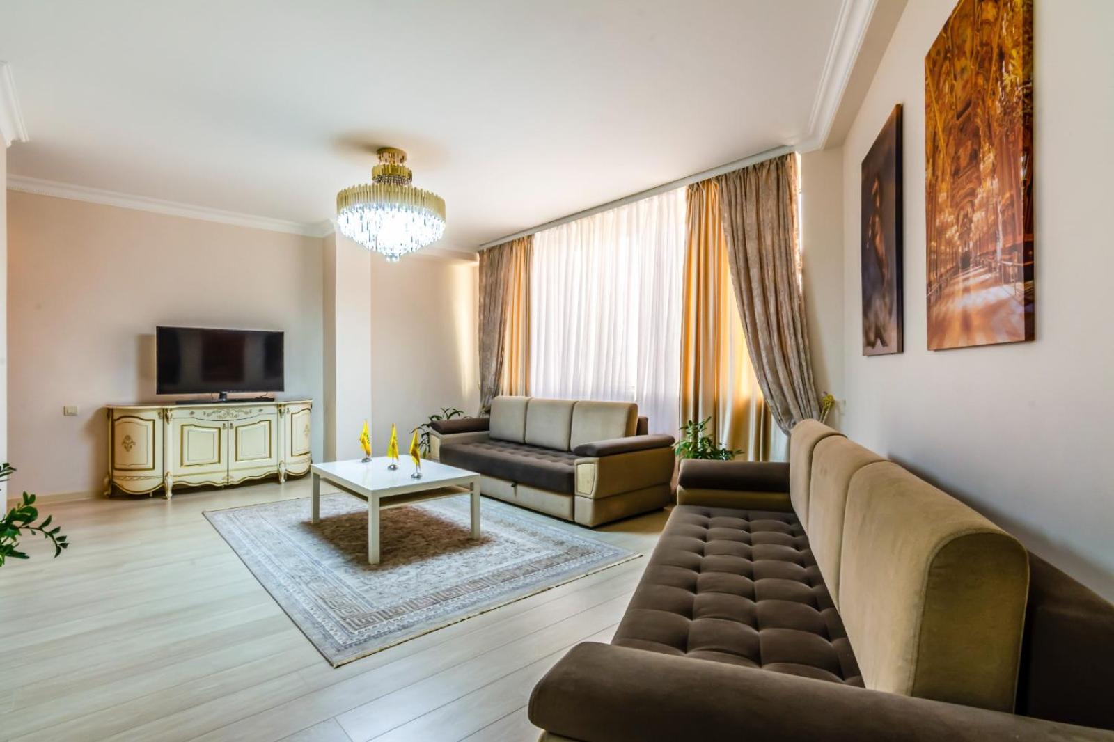 нурлы тау 258 Almatı
