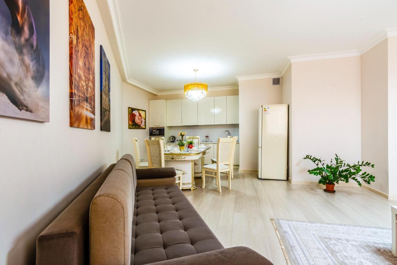 Apartment нурлы тау 258 *